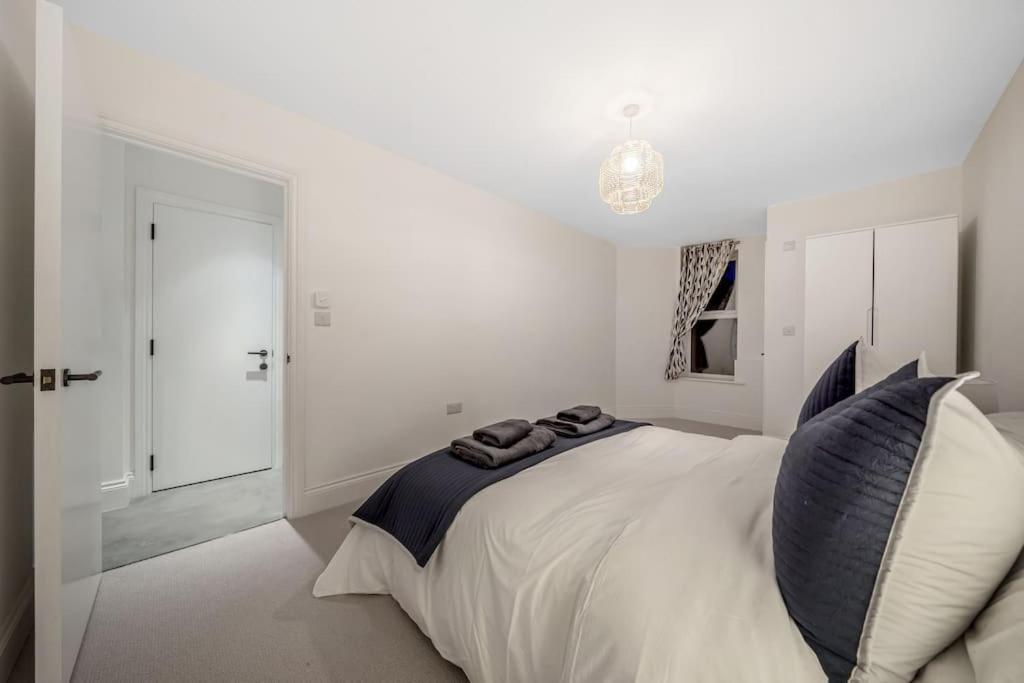 Trendy 2 Bedroom 2 Bathroom Apartment Minutes From Seafront In St Leonard'S Hastings St Leonards-on-Sea Buitenkant foto